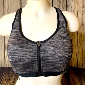 Victoria’s Sport Knockout Front Close Sports Bra